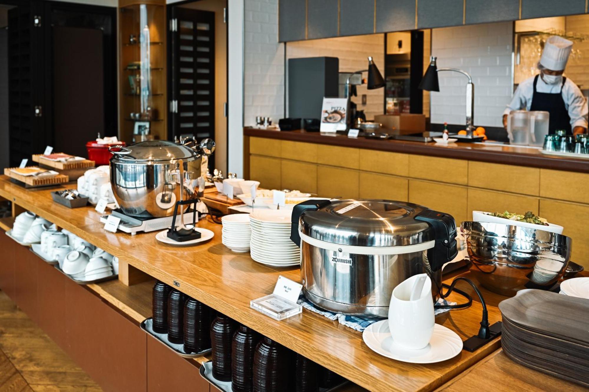 Tokyu Vacations Osaka Midosuji Hotel Bagian luar foto