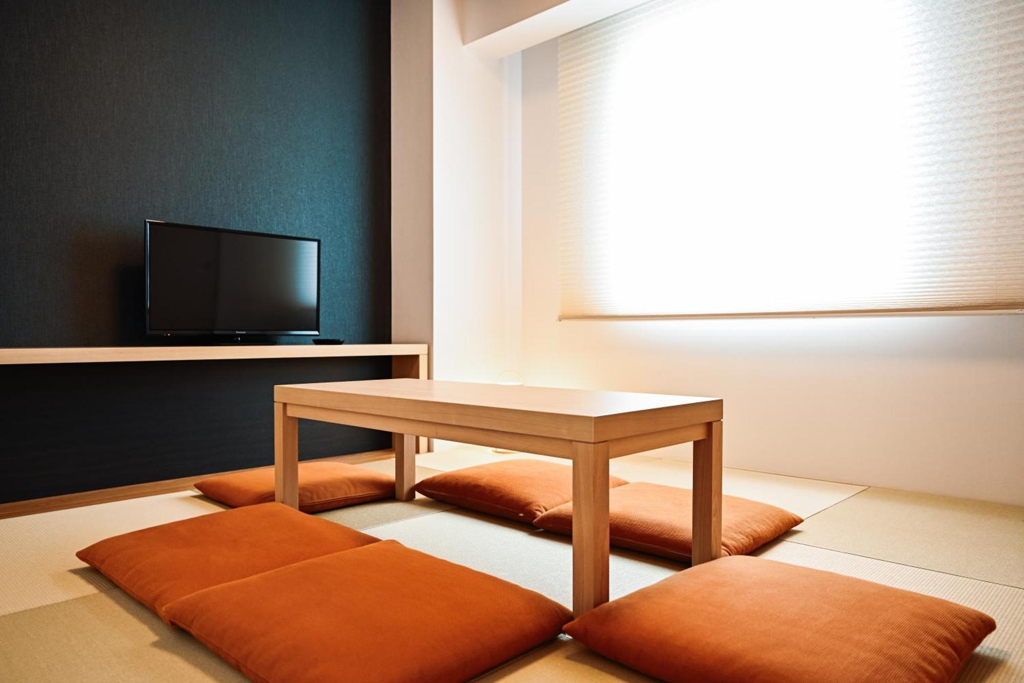 Tokyu Vacations Osaka Midosuji Hotel Bagian luar foto